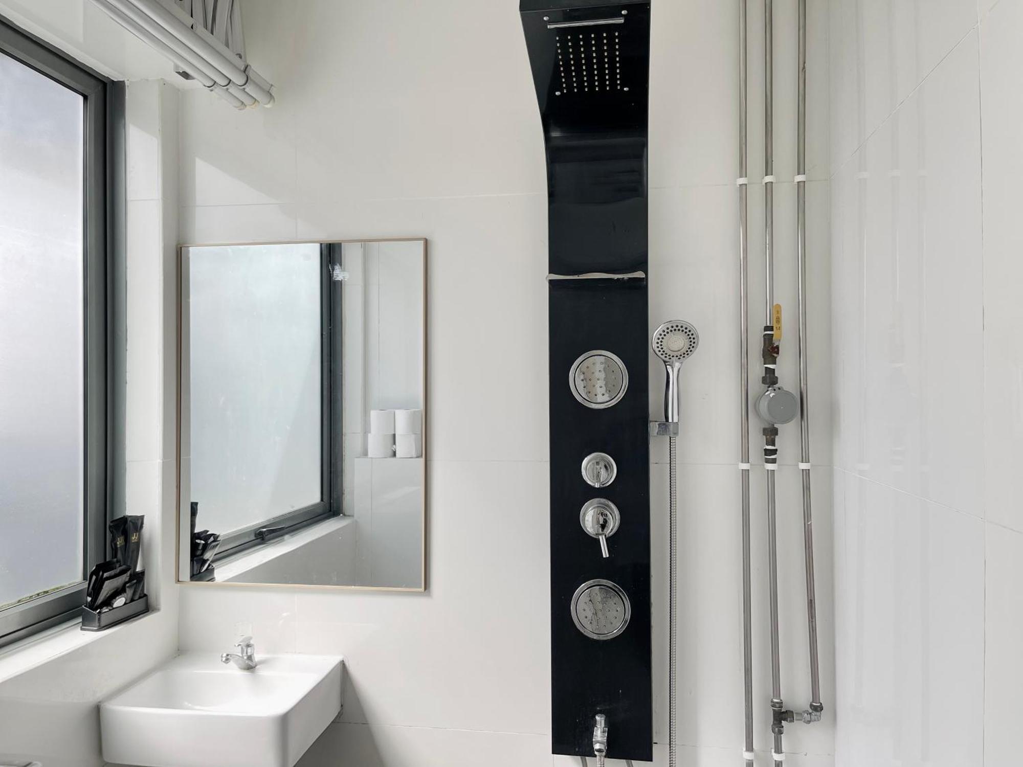 Jjh Serviced Apartments Near Serangoon Mrt Сингапур Экстерьер фото